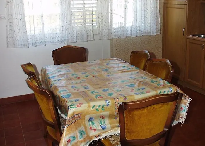 아파트 By The Sea Podgora, Makarska - 316 포드고라